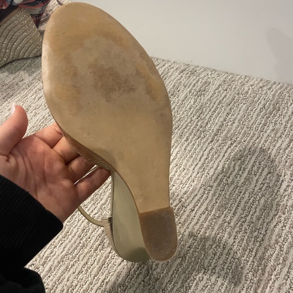 lily pulitzer gold heals - Picture 3 of 5